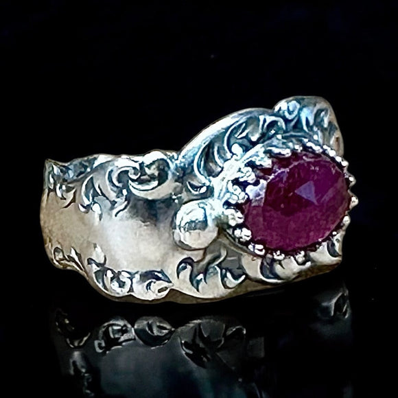 Pink Sapphire Sterling Silver Ring.    $70
